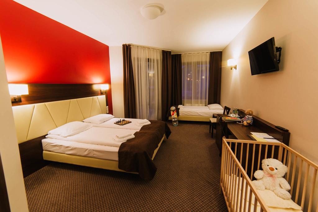 Maly Rzym Hotel Sandomierz Ngoại thất bức ảnh