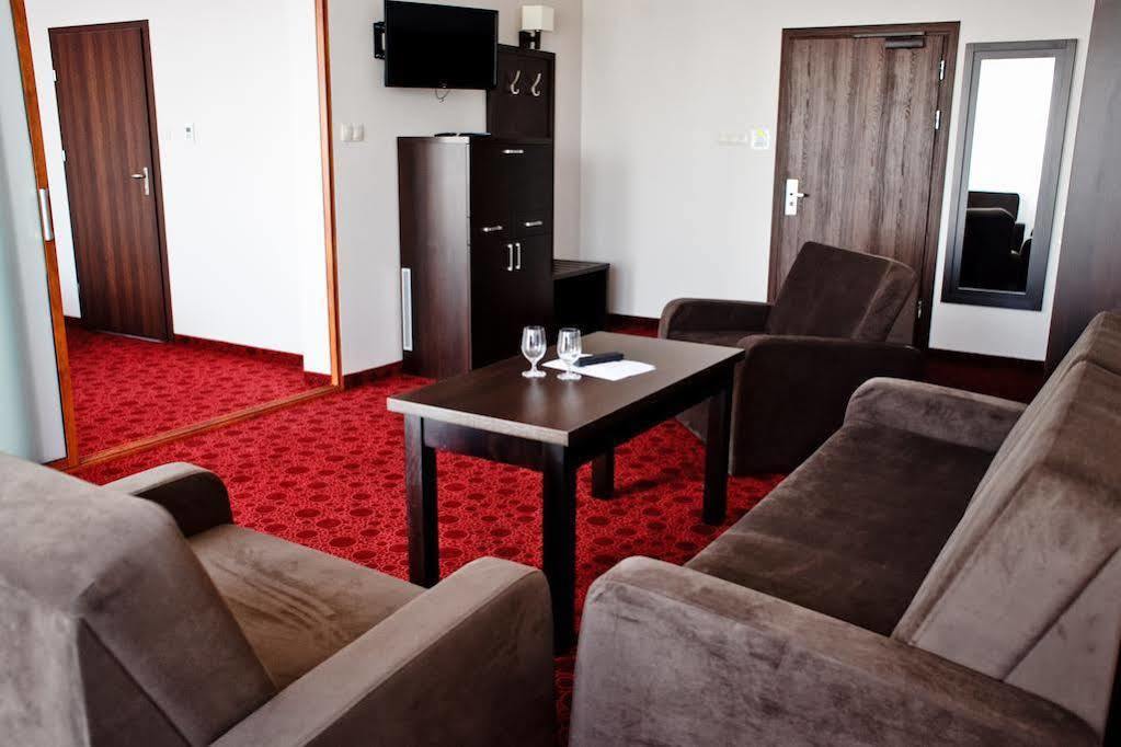 Maly Rzym Hotel Sandomierz Ngoại thất bức ảnh