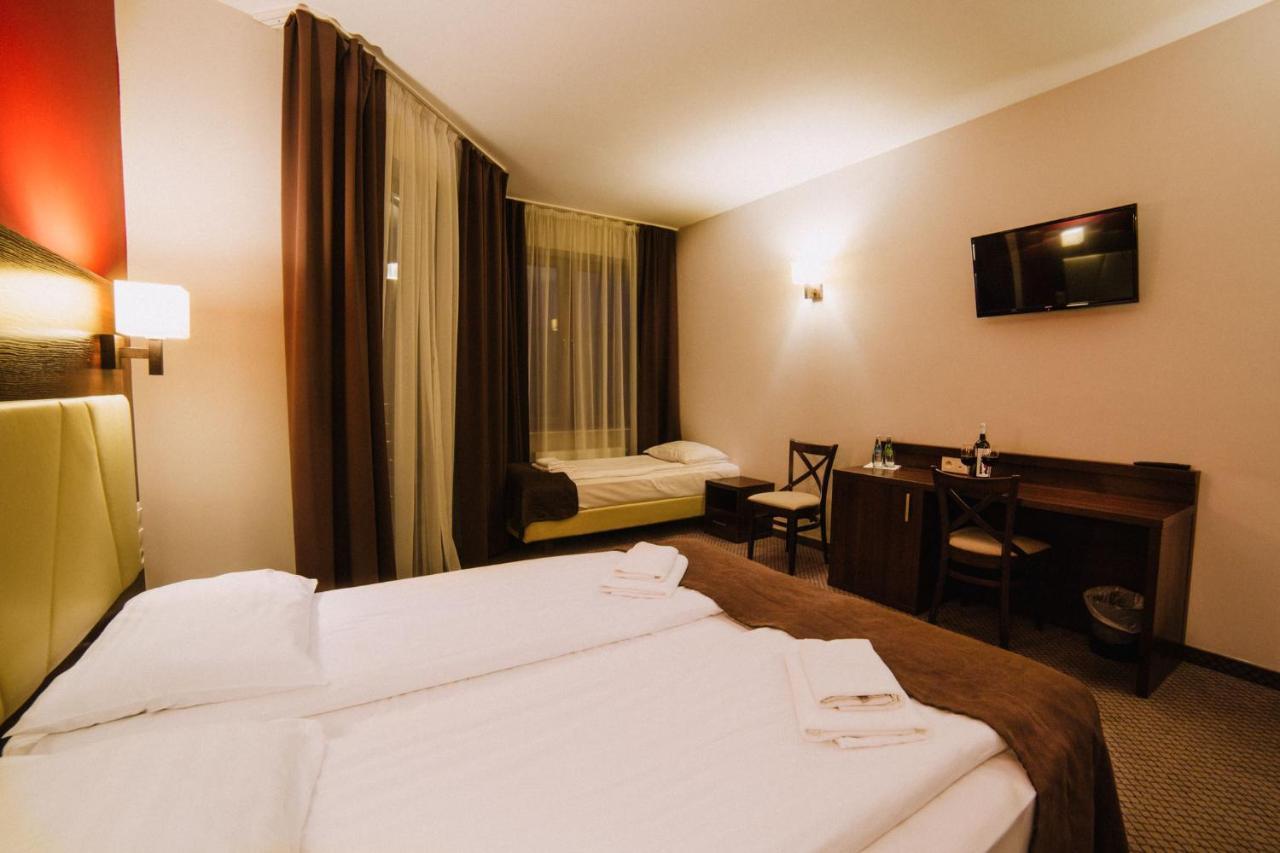 Maly Rzym Hotel Sandomierz Ngoại thất bức ảnh